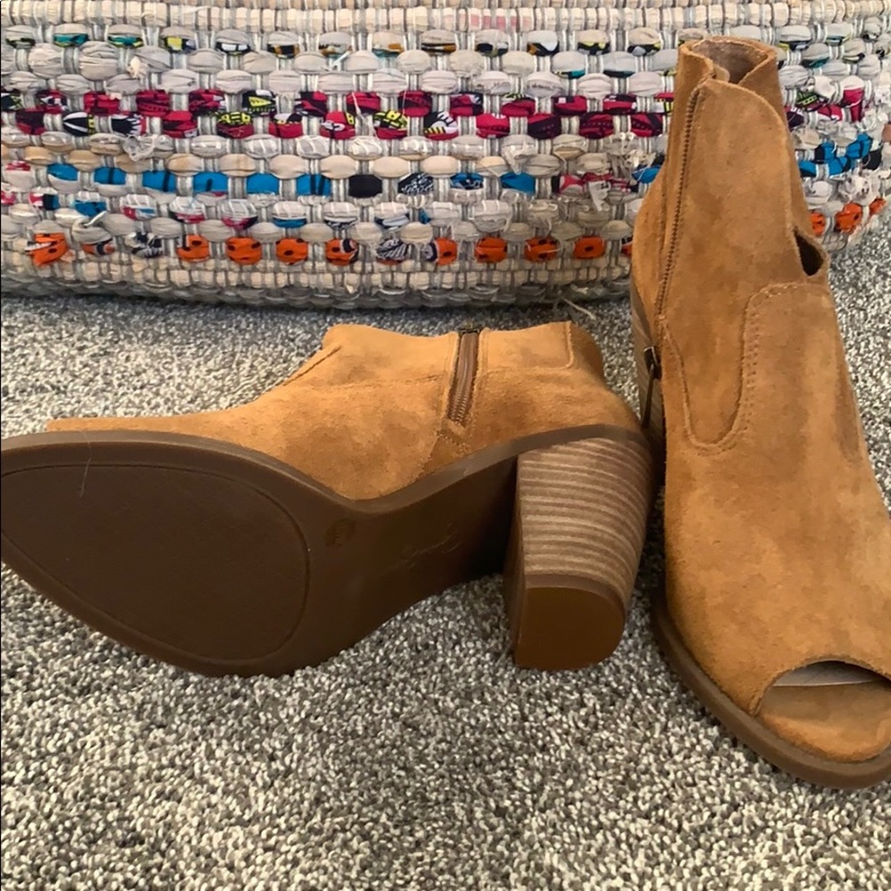 Booties - Picture 2 of 5